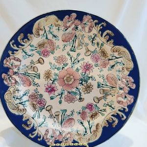 Trumpet Tapestry, Toyo decorative plate